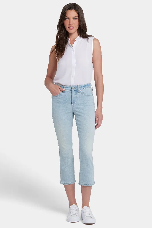 Chloe Capri Jeans - Pamplona Ice