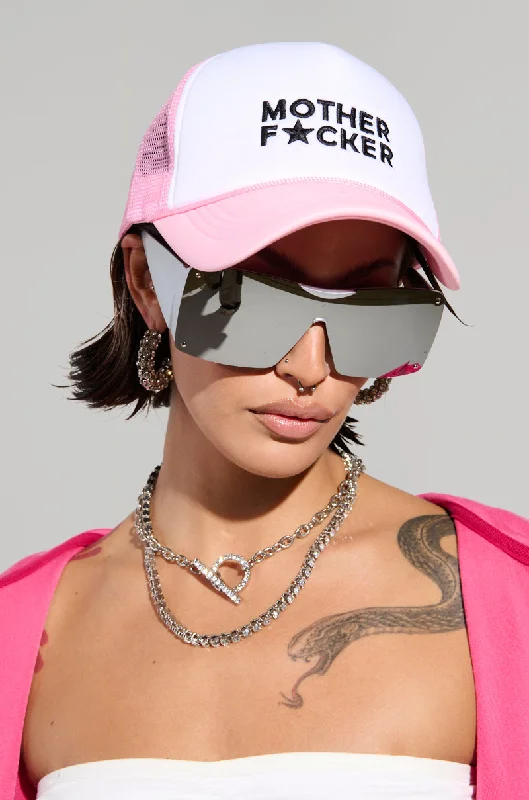 MOTHER TRUCKER HAT IN PINK