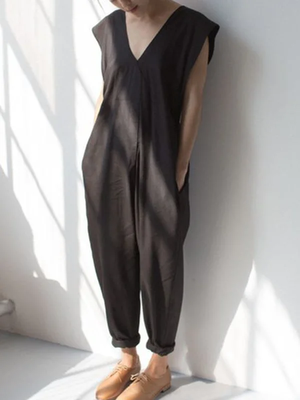 V-Neck Solid Color Casual Jumpsuit