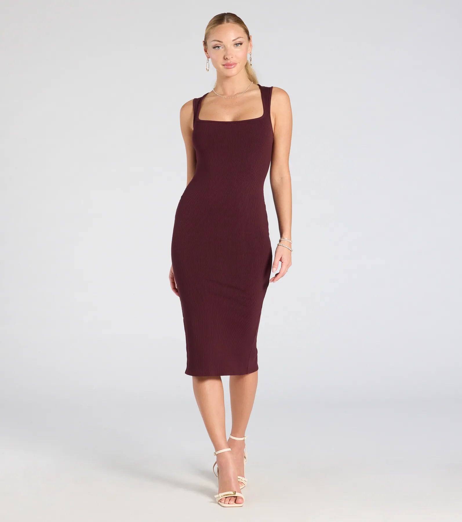 Contemporary Sleek Bodycon Midi Dress