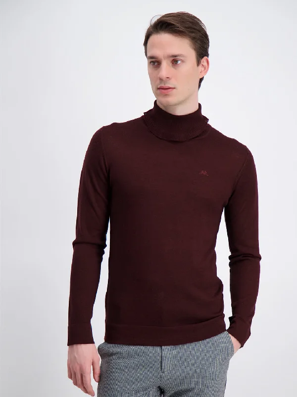 Lindbergh Men Maroon Solid Sweater